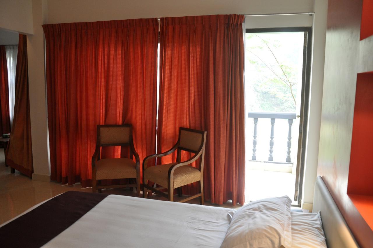 Foy'S Lake Resort Dakhin Kattali Zewnętrze zdjęcie